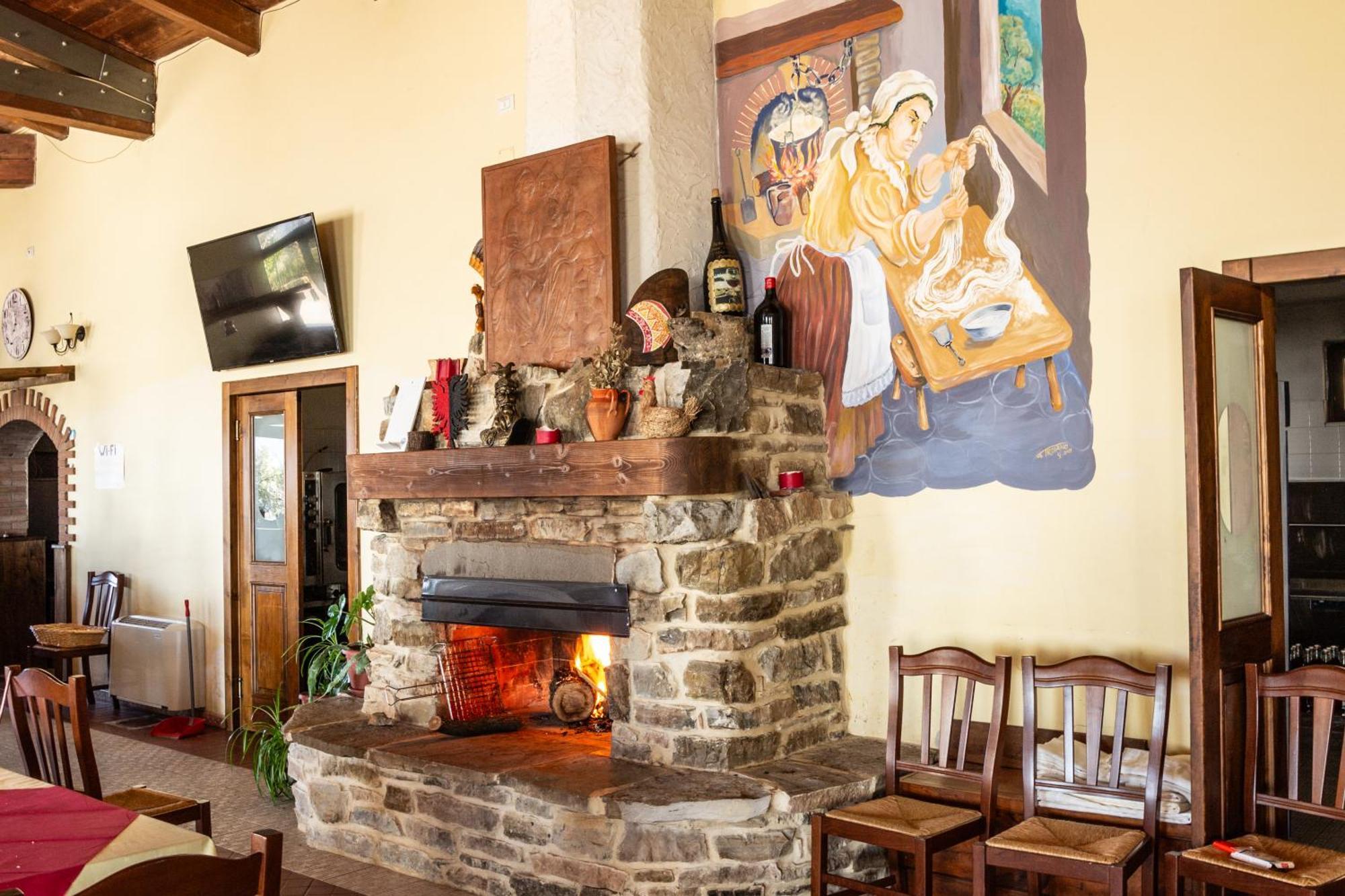 Agriturismo Pinelli Plataci Zewnętrze zdjęcie